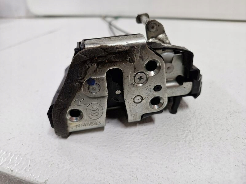 фото №9, Toyota matrix 2 ii e140 замок двері правий задня задній