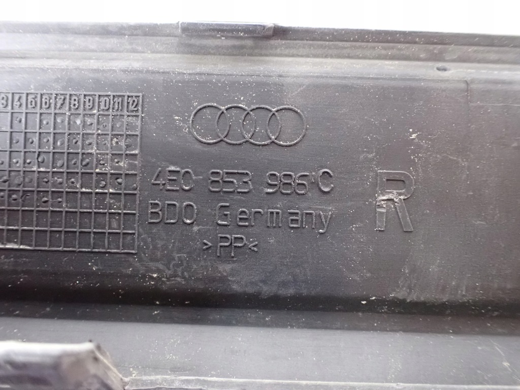 фото №8, Молдинг порог правый перед audi a8 s8 d3 5.2 короткий 4e0853986c