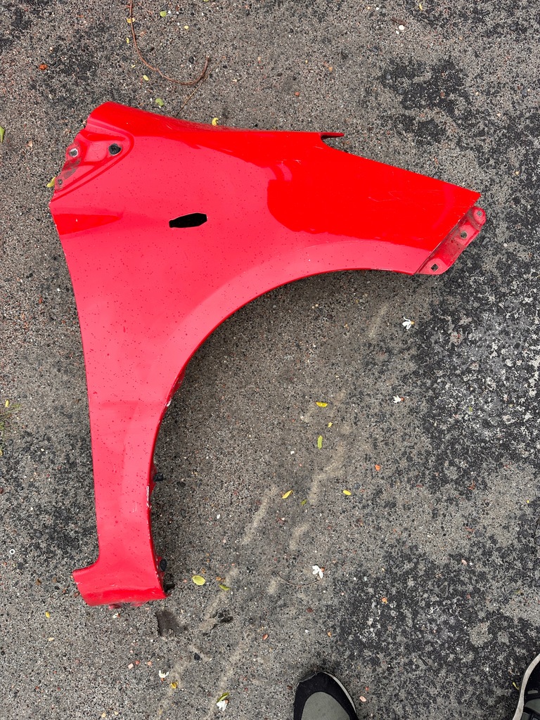 фото №1, Крила toyota yaris ii