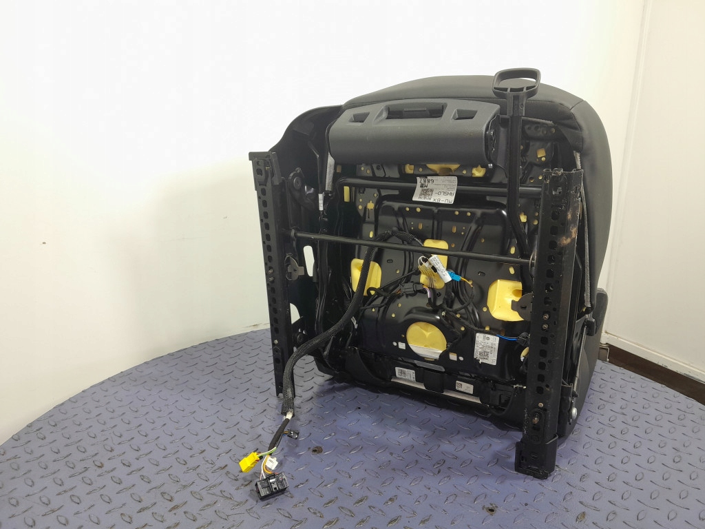 фото №8, Skoda octavia iii lift сиденье перед передний правый пассажира