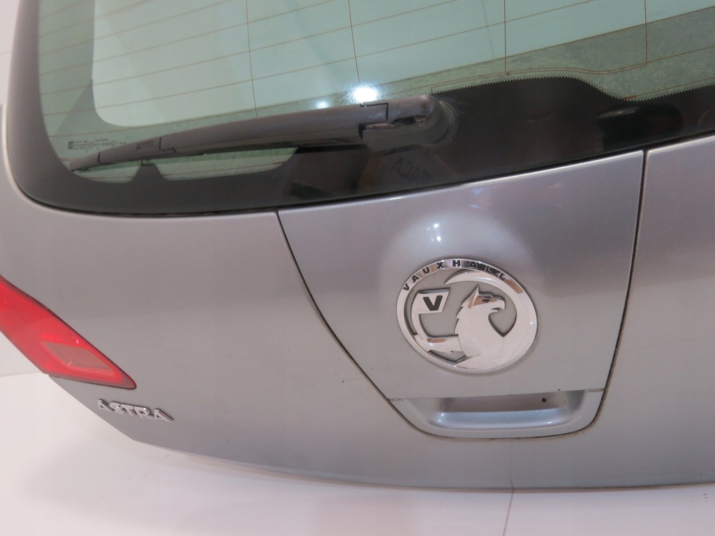 фото №13, Кришка багажника задня багажника opel astra j 09-12r #