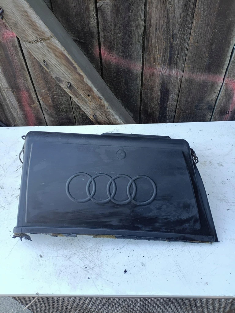 Купити Захист акумулятор audi 80 b4 893915437