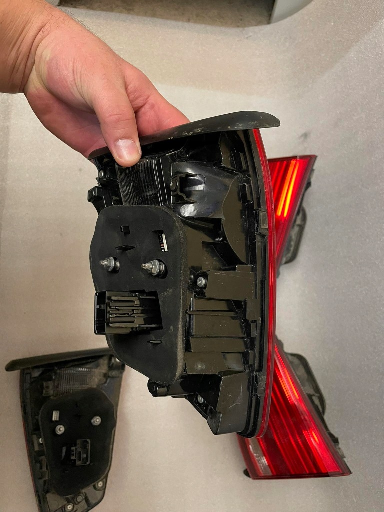 фото №7, Vw passat b8 kombi лампа задняя 3g9945093e 3g9945094e