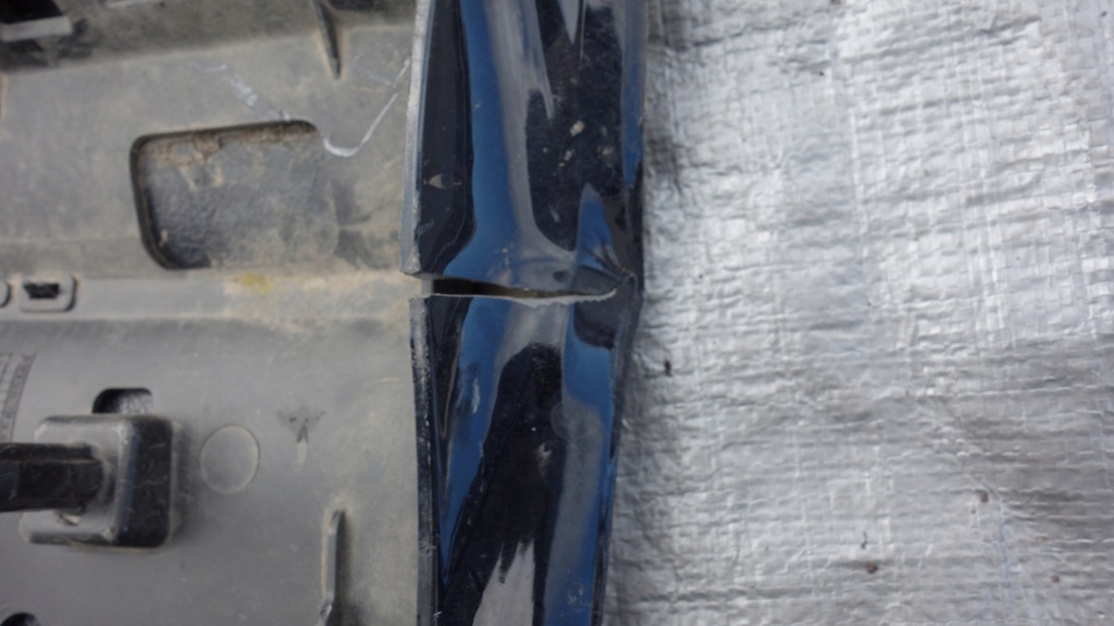 Vw touareg iii r-line 760 молдинг дверь левый перед с Разборки