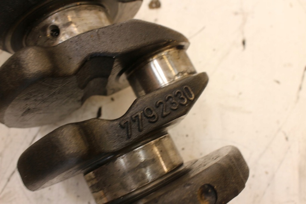 Wał коленчатый 306d4 bmw e60 3.0 d 535d Киев