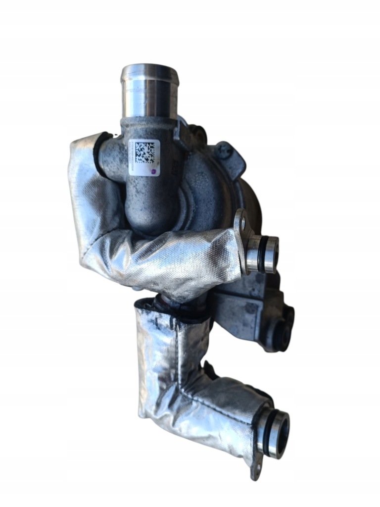 Насос воды mercedes w177 amg a45s a1392003302 Оригинал