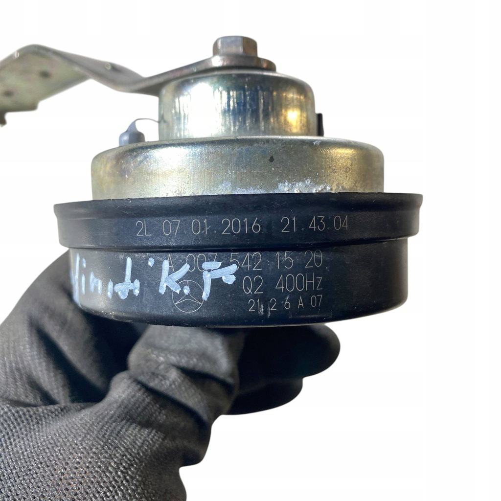 фото №8, Infiniti qx30 2017 сигнал