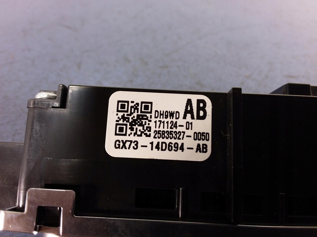 фото №5, Jaguar xf ii x260 панель підігрів сидінь