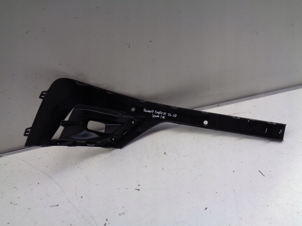 фото №3, Решітка бампера ліва renault trafic iv 22-