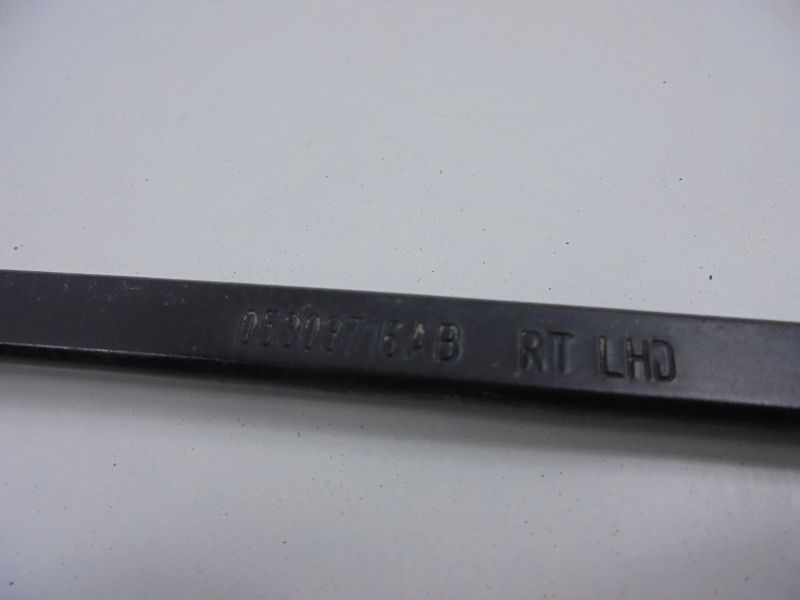 фото №11, Sebring 3 рычаг дворники перед правое 05303716ab