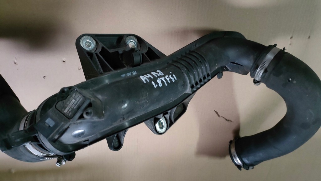 фото №3, Audi a4 b8 1.8tfsi шланг труба интеркулера