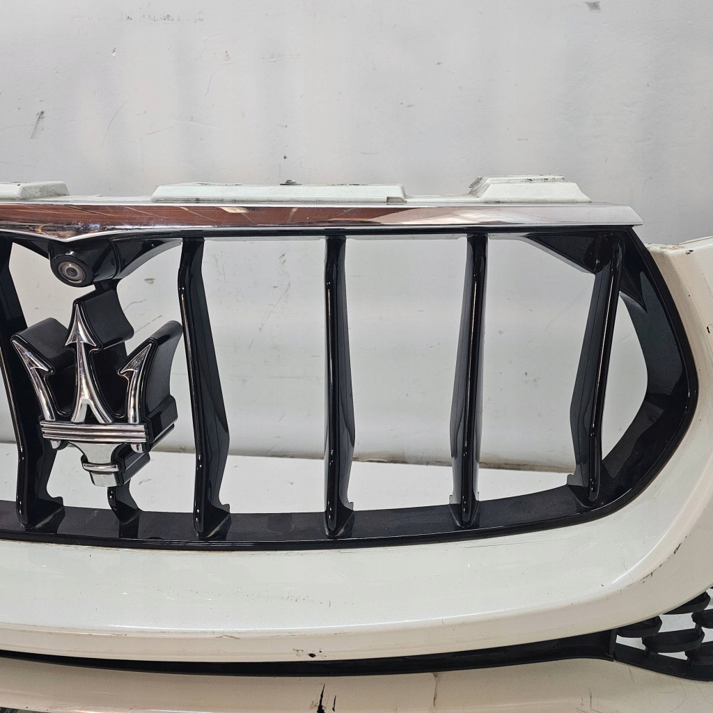 фото №8, Бампер перед передний maserati levante