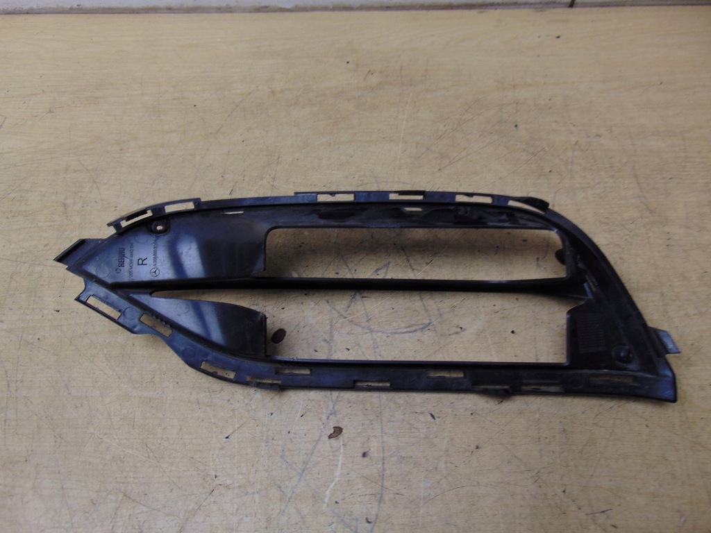 фото №8, Решітка w бампер права перед mercedes w205 lift amg 63 a2058858104