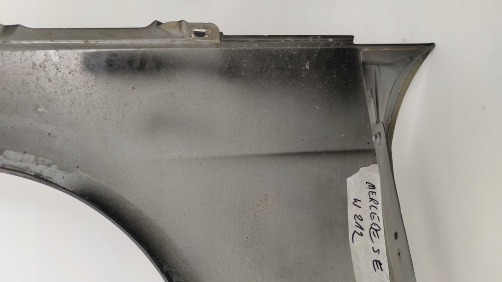 фото №14, Крыло правый перед mercedes w212 a2128810201 alu c197