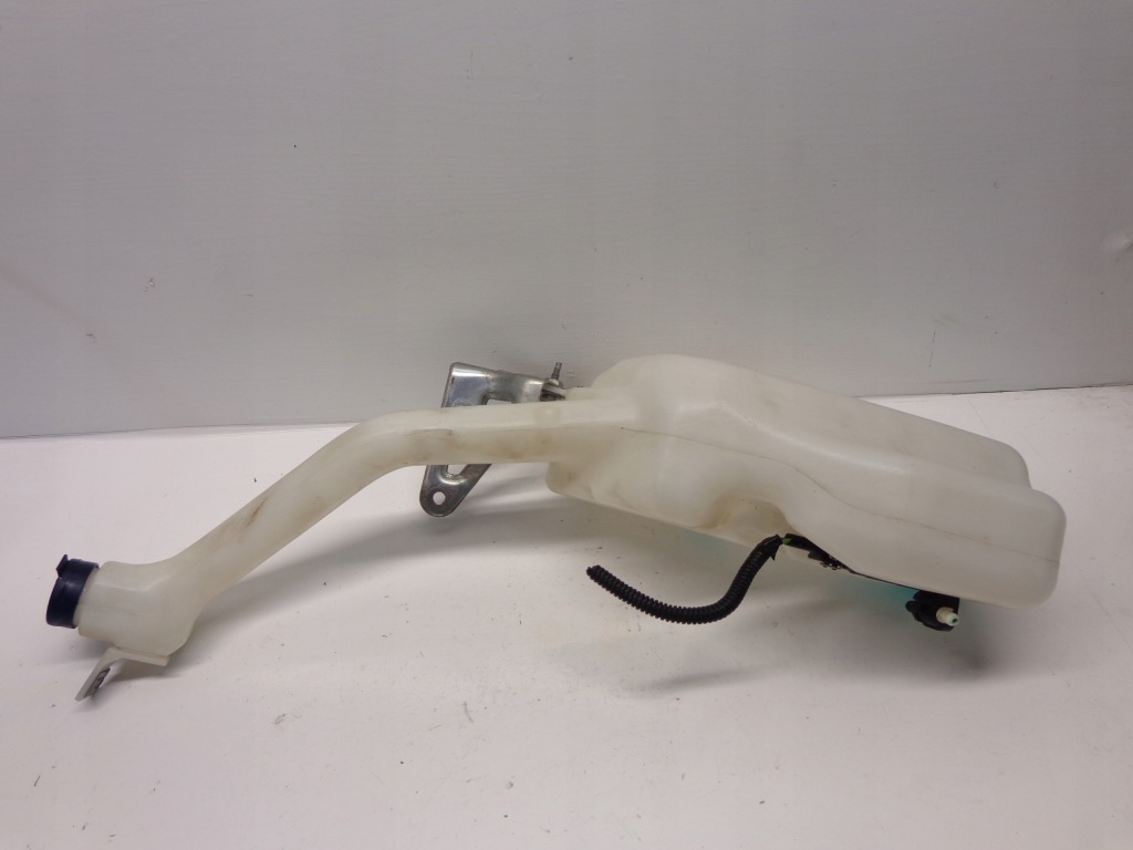 фото №1, Alfa romeo 159 kombi бачок омивача+ помпа b805