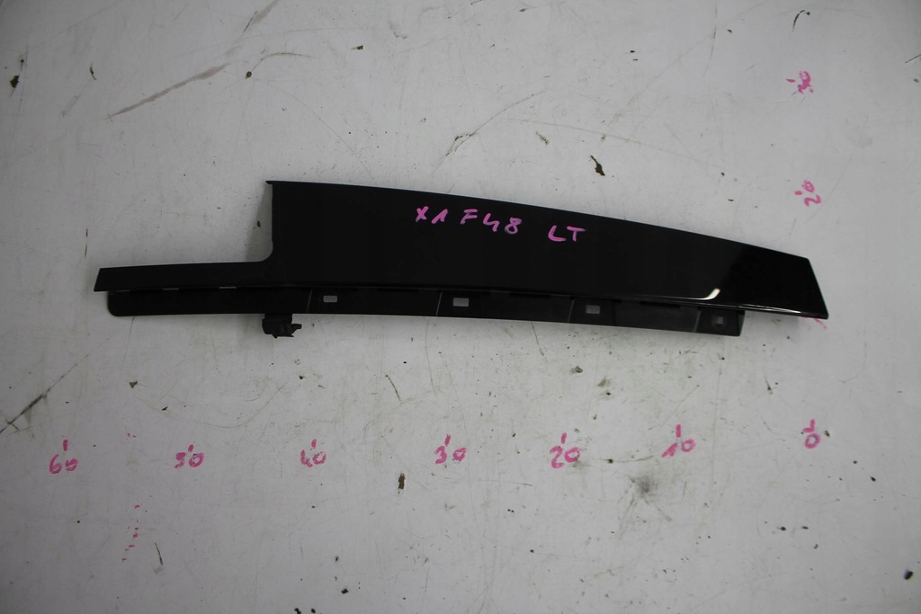 фото №1, Захист молдинг стійка лівий задня 7349675 bmw x1 f48