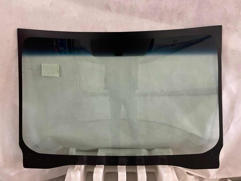 фото №3, Toyota ractis стекло передняя nowa po 2010-