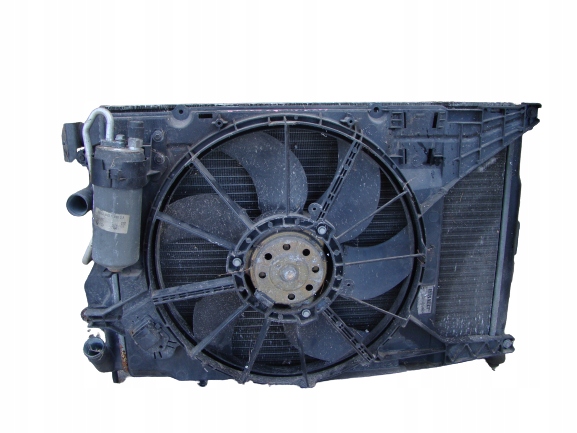 Scenic рестайлінг  1.9 радіатор води кондиціонер вентилятор Ціна