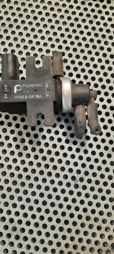 фото №1, Клапан вакууму mercedes pa66gf35