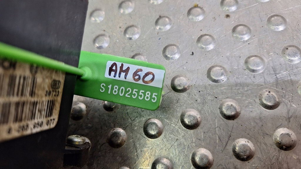 фото №10, Насос блок управления abs 0012793v002 0265950077 smart fortwo 450 i 00-05 0.6