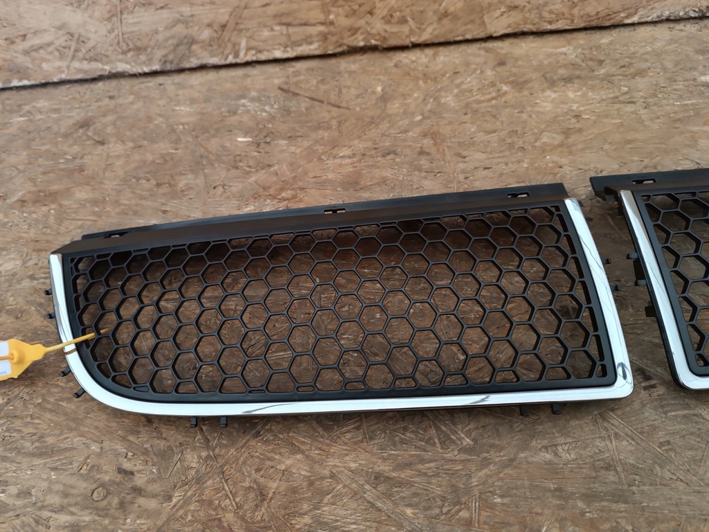 фото №6, Renault trafic ii 8200204453 8200204452 решітка радіатора решітка радіатора ліва права перед