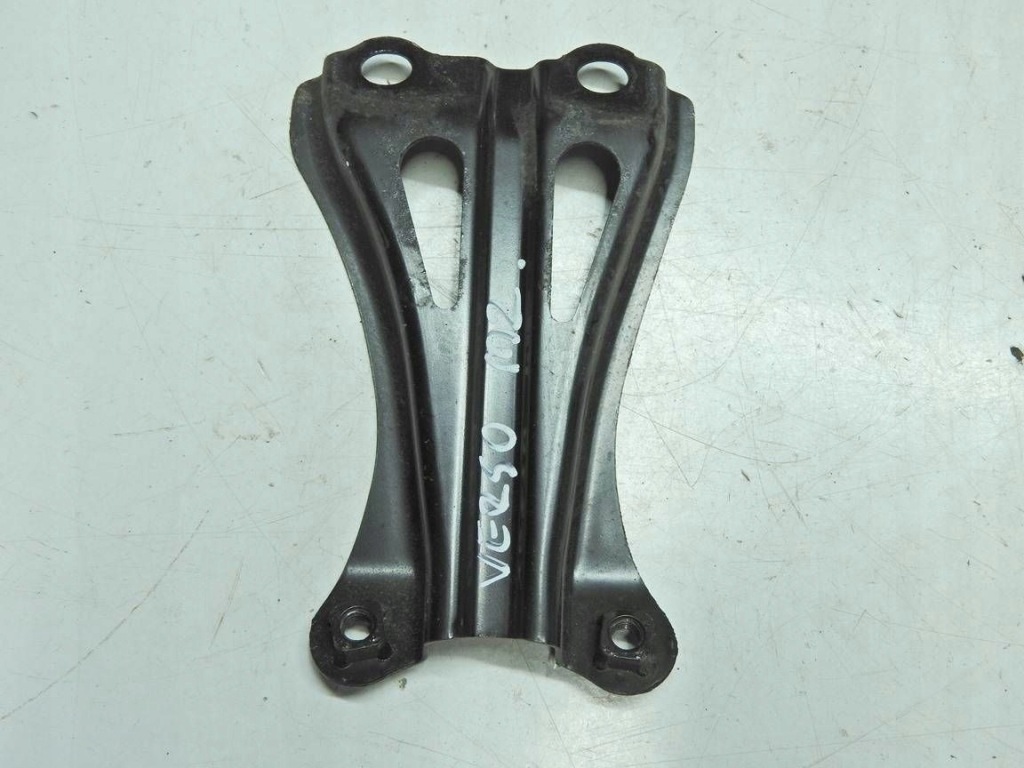 Купить Toyota verso 13-18 lift кронштейн аккумулятор