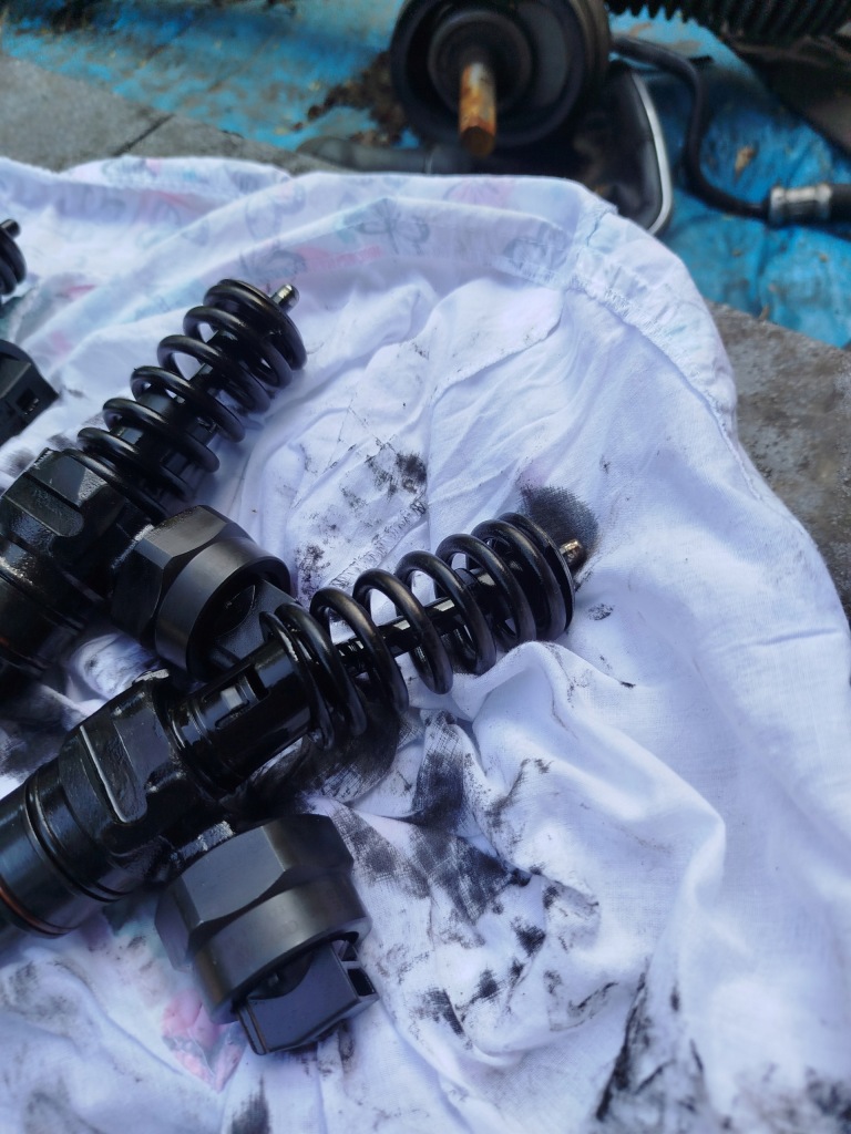 фото №11, Насос-форсунка насос-форсунки 038130073aa vw golf iv audi a3 8l 1.9 tdi