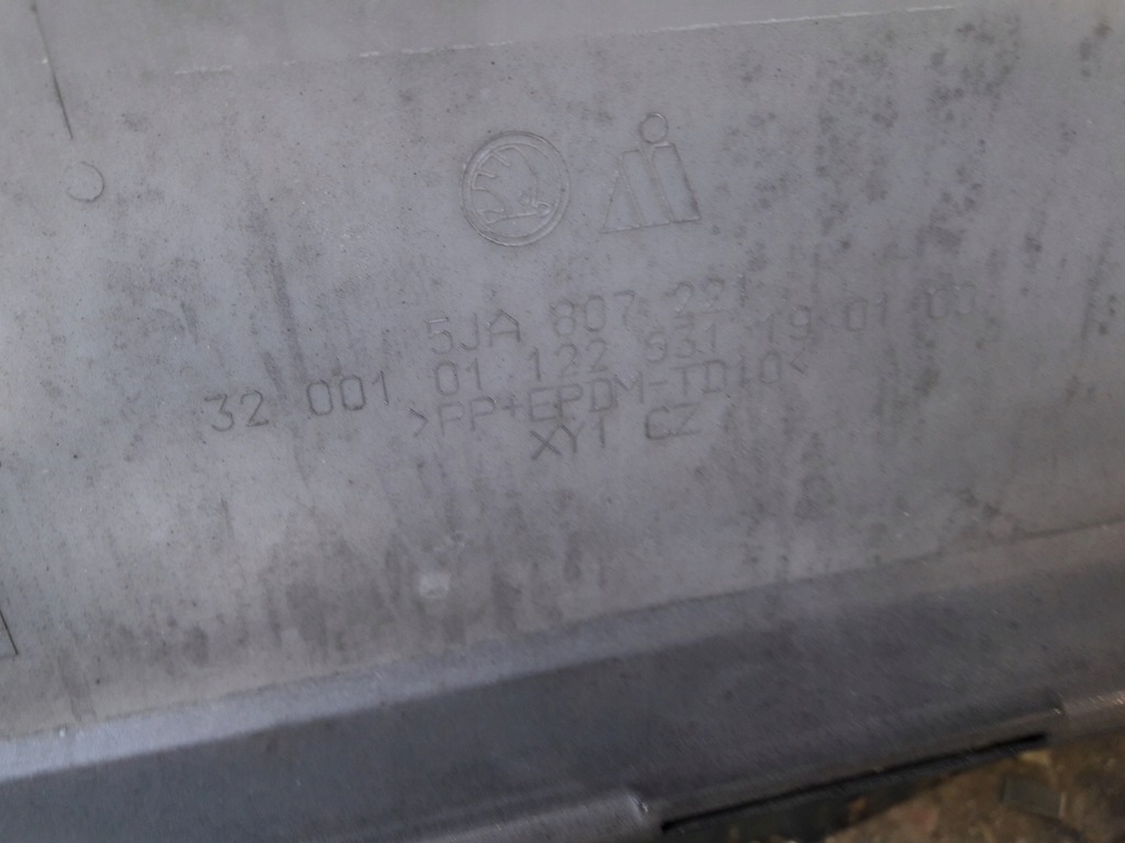 фото №11, 5ja807221 бампер перед skoda 5j rapid 5ja