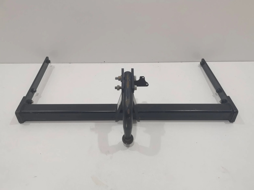 фото №1, Avensis t270 hak буксирувальний