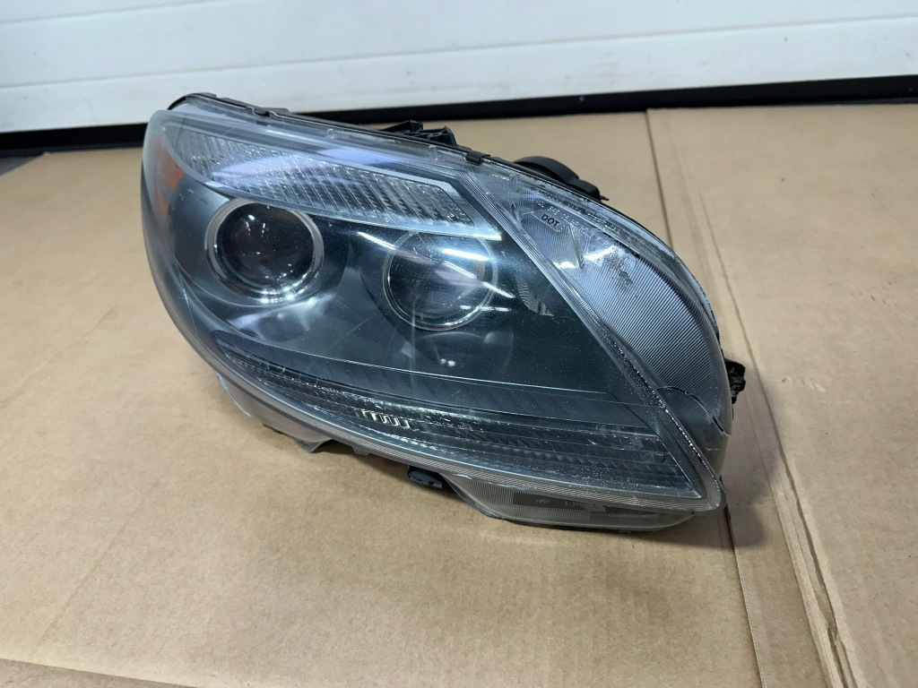 Лампа правий перед, права bi ксенон, mercedes cl w216 6.3 amg ніч vision Ціна