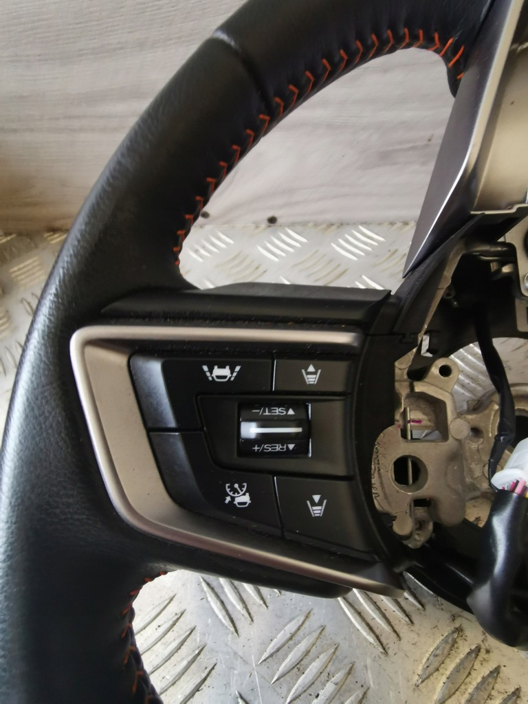 фото №11, Subaru xv ii 2017- повітропровід ladna usa пелюстки перемикання