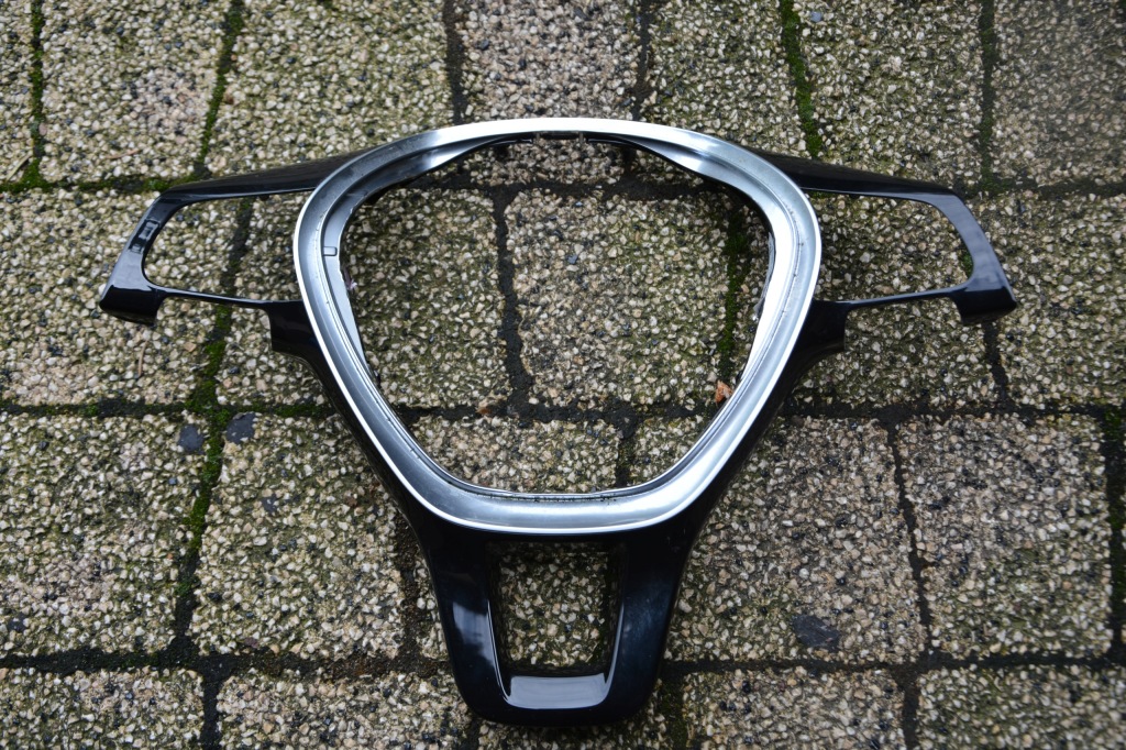 Купить Рамка dekor руля vw passat b8 5g0419685b