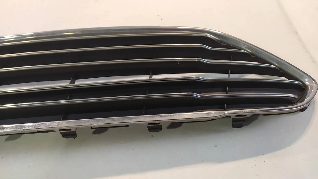 фото №11, Решітка решітка радіатора бампера ford fiesta