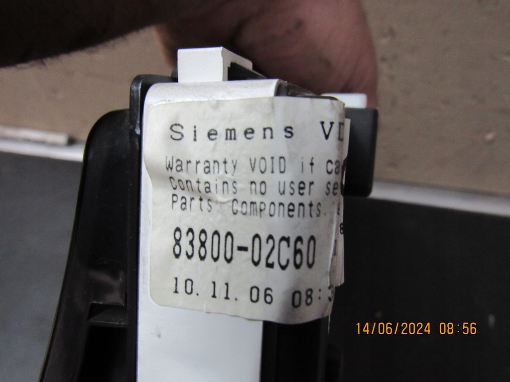 фото №6, Лічильник corolla e12 lift 1.4 d4d 83800-02c60