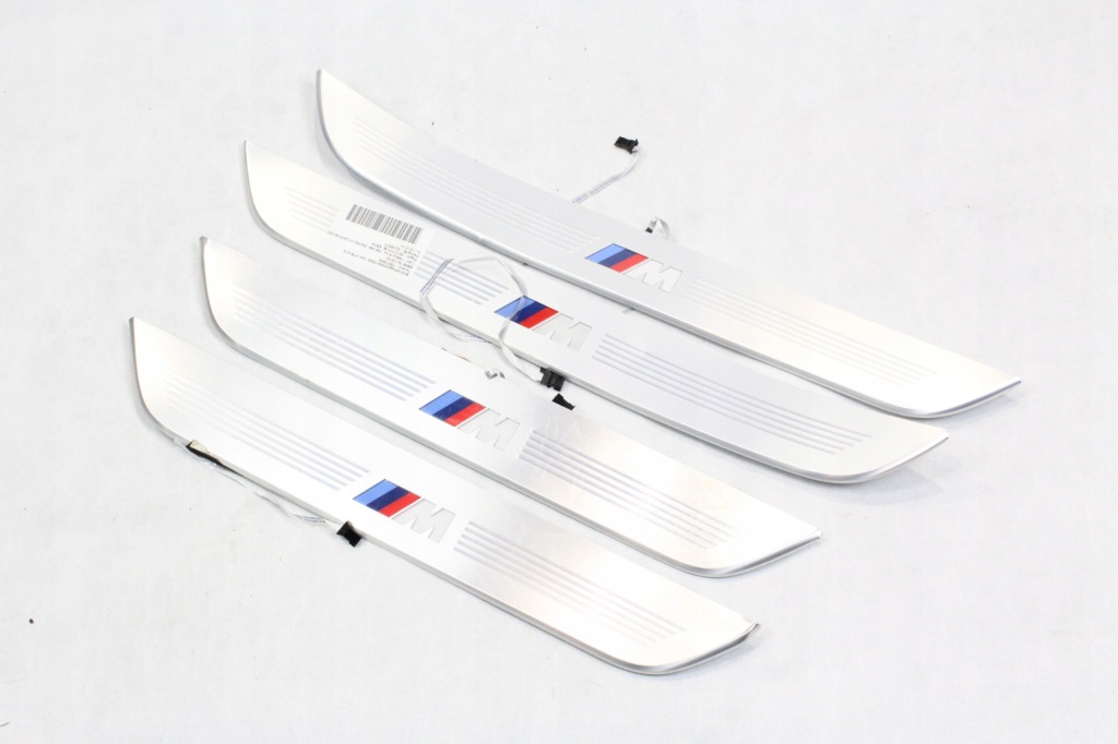 фото №1, Накладки пороговые декоративные mpakiet bmw g11 lci