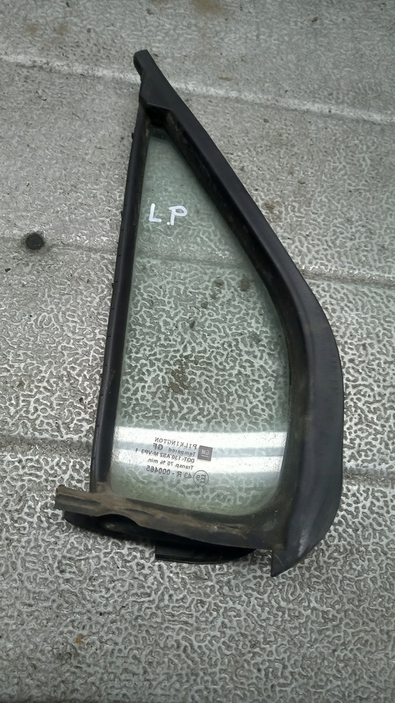 фото №1, Стекло левая перед треугольник opel agila 00r