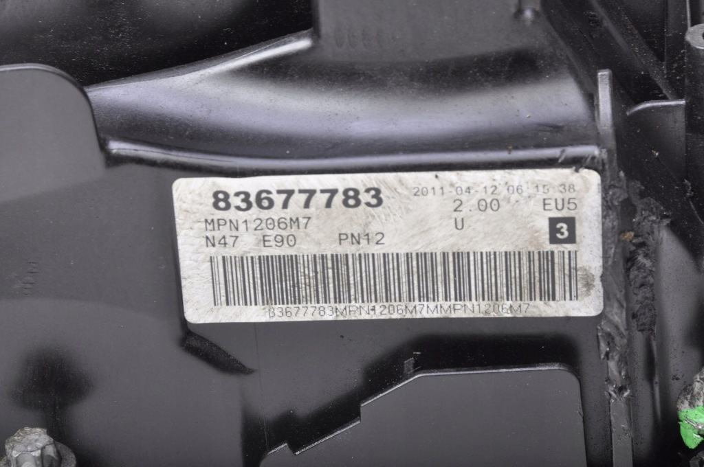 фото №6, Bmw e87 e90 e91 2.0 d крышка клапанов 7797613