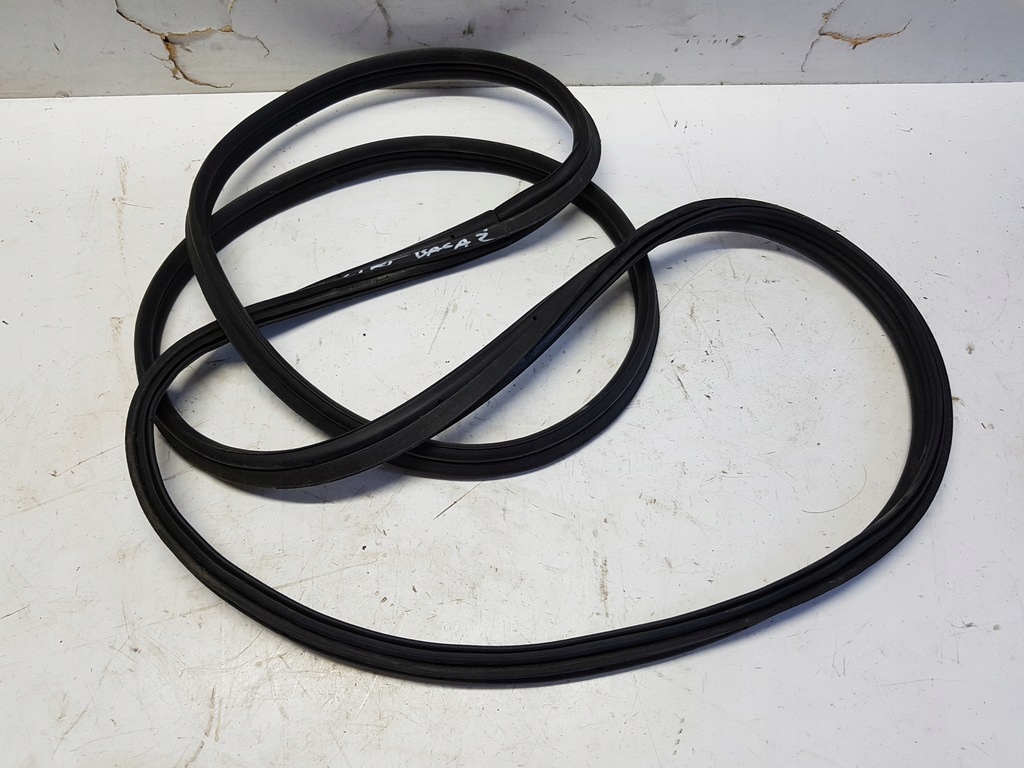 фото №1, Ford ranger iv v 2021 прокладка багажника