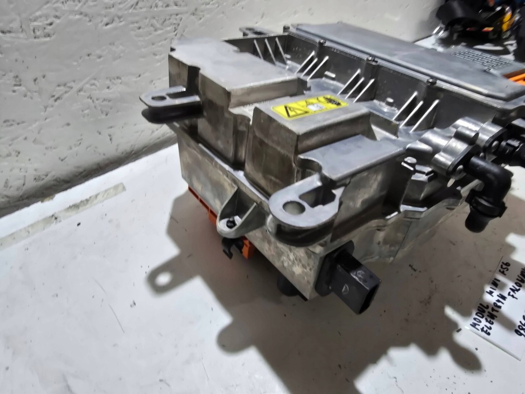 фото №8, Mini cooper f56 2022 електрик модуль інвертор інвертор заряджання акумулятор