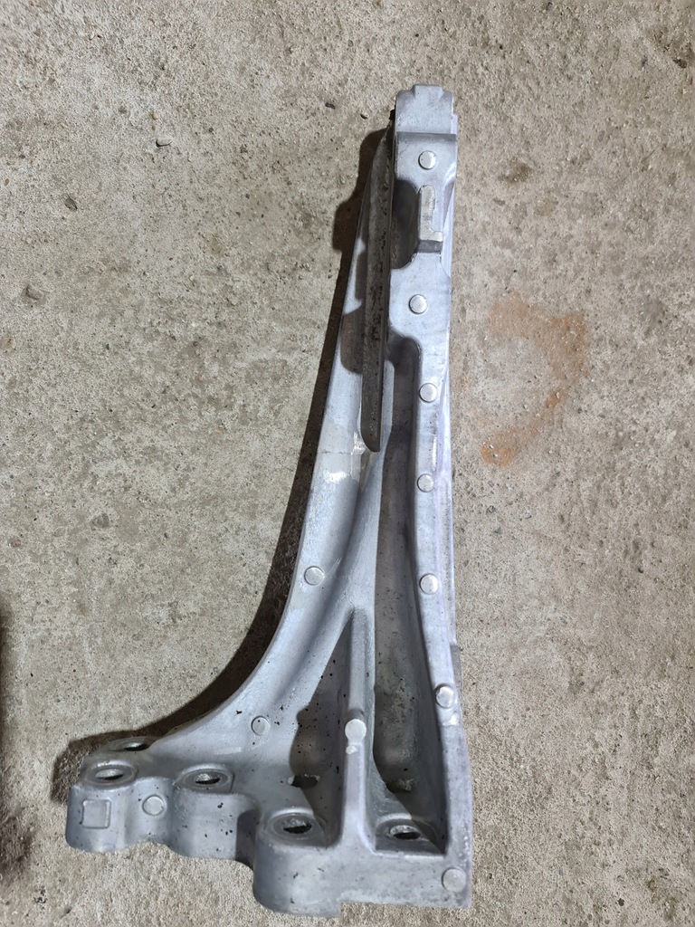 фото №2, Renault gama t range кронштейн кронштейн каталізатора