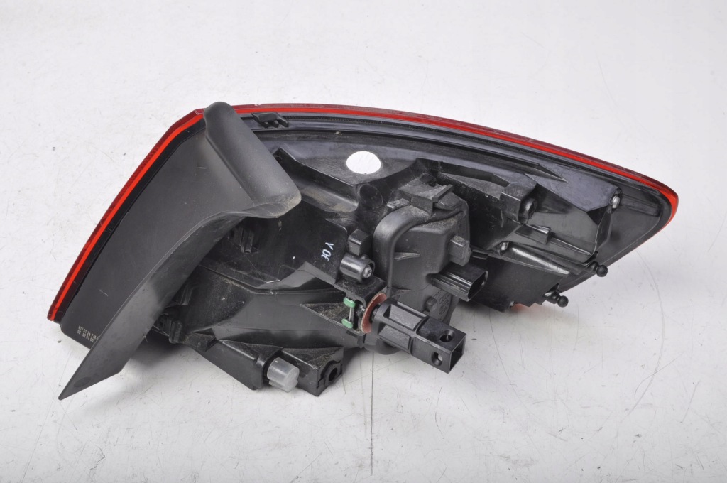 фото №3, Audi a3 8v lift лампа левая задняя левый задняя