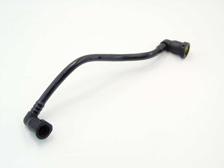 фото №1, Шланг пального 2.0 hdi 206 306 307 c5 406 xsara