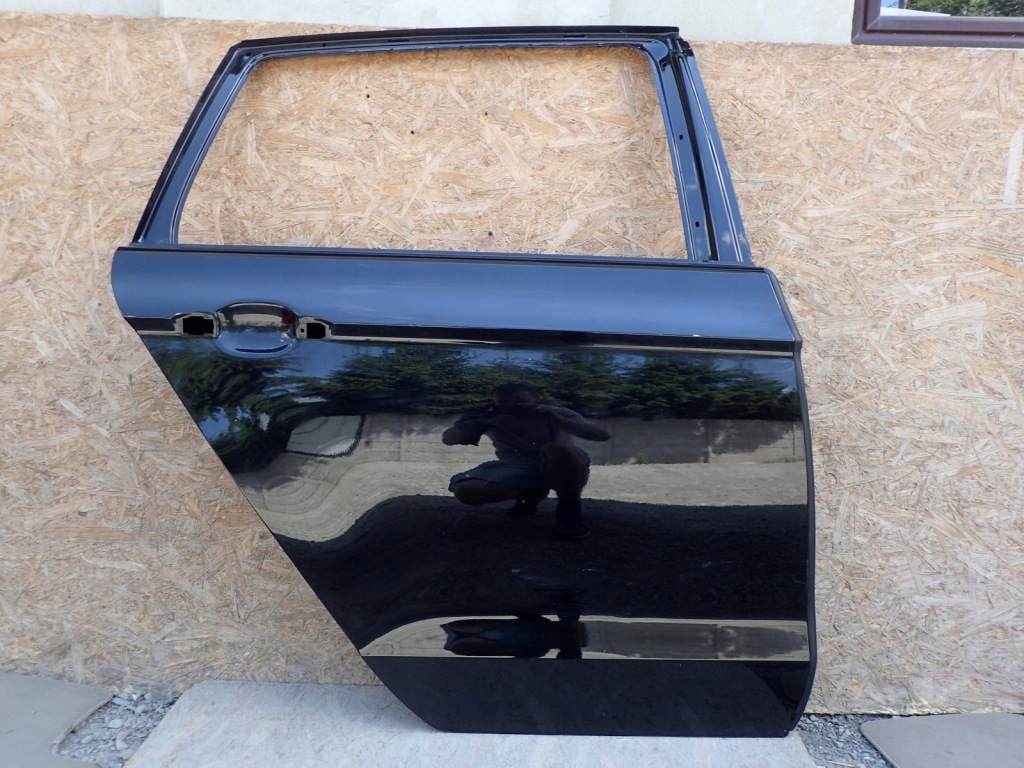 фото №1, Дверь правое задние правый задняя vw golf sportsvan 510