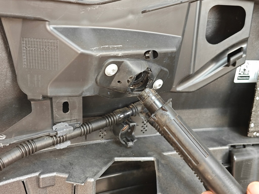 Бампер перед audi a6 c7 lift 2014- lz7g 72 km! с Разборки