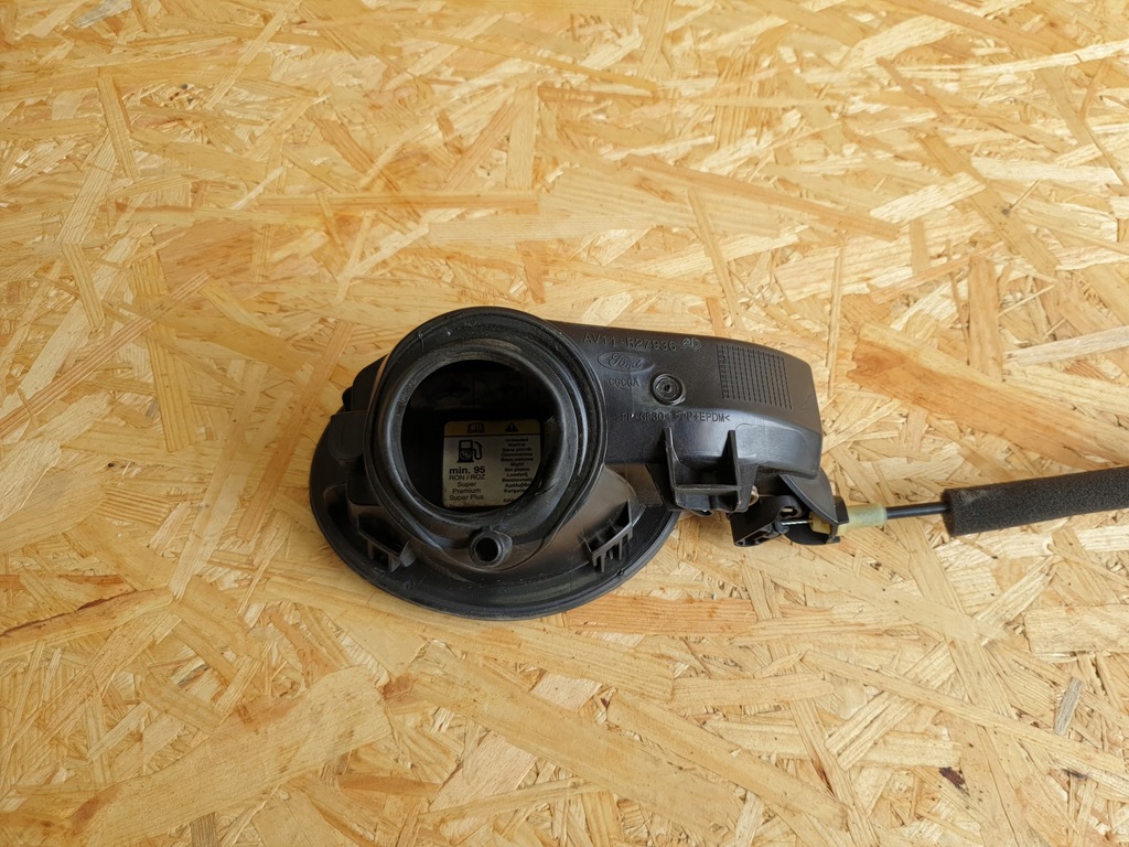 фото №6, Ford b-max кришка заливної пального