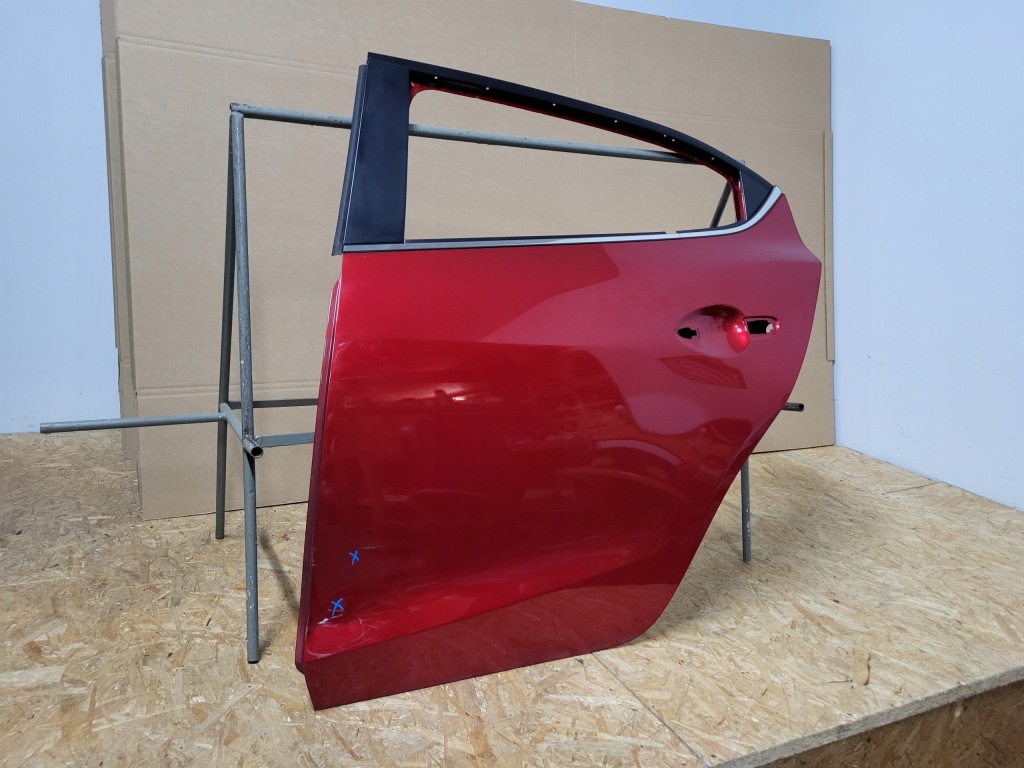 Купить Mazda 3 3 hb 13r-- дверь задняя задняя левое