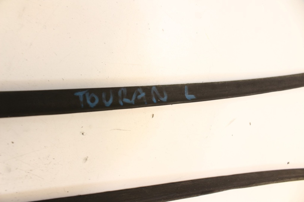 фото №6, Права молдинг скло лобове 1t0854328c vw touran i