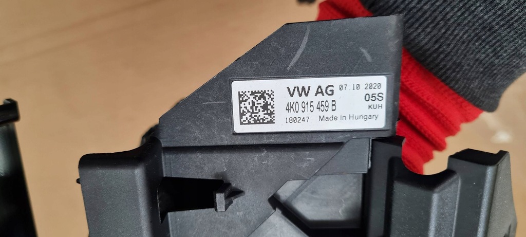 фото №8, A6 c8 4k распределитель тока клемма 4k0915459b a7 4k