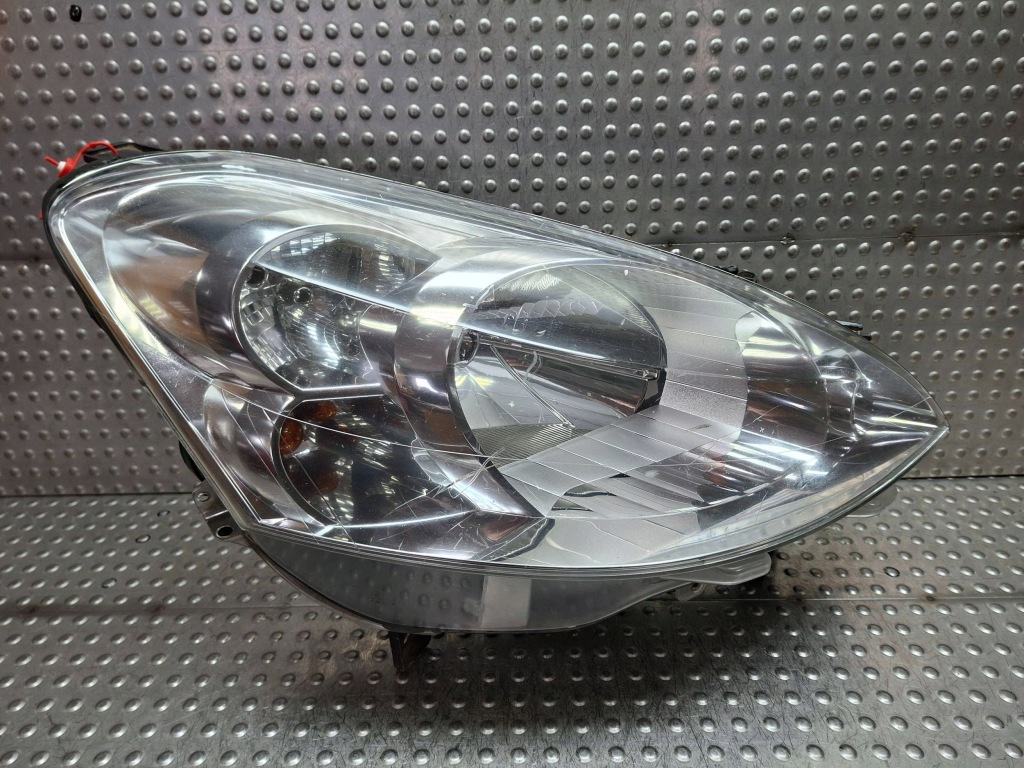 фото №1, Лампа перед правая 9682829280 peugeot partner iii 2008-