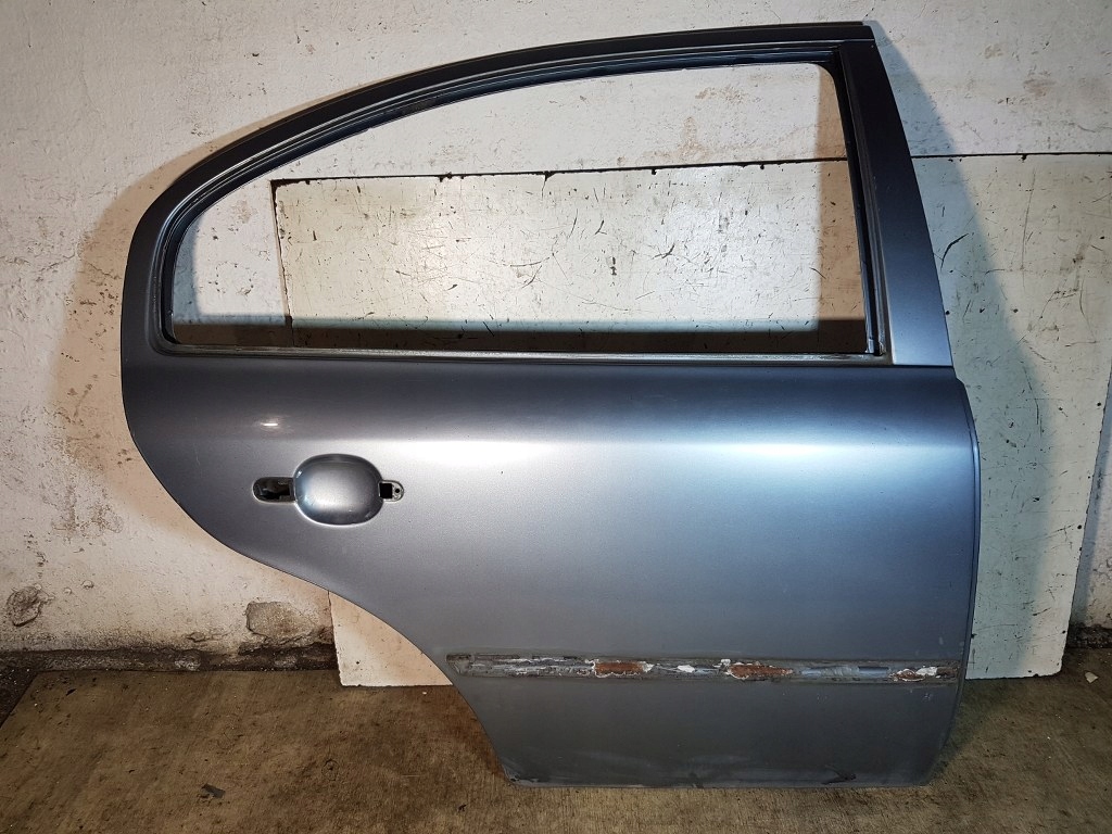 фото №2, Двері правий задня skoda octavia i lift